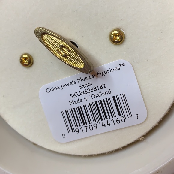 Lenox “China Jewels Musicals Collection” Santa with Train and gifts music box - Picture 10 of 11